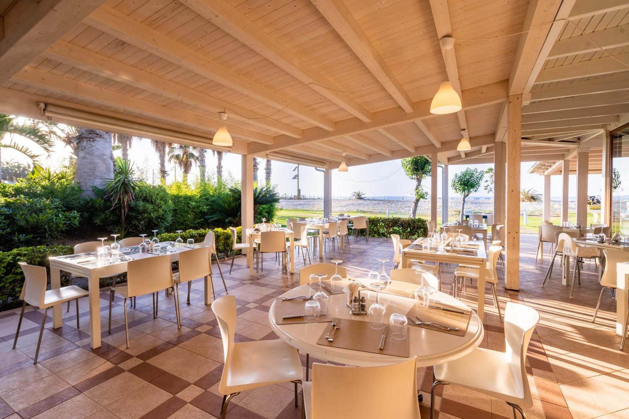 Le Dune Beach Club Mesina Exterior foto